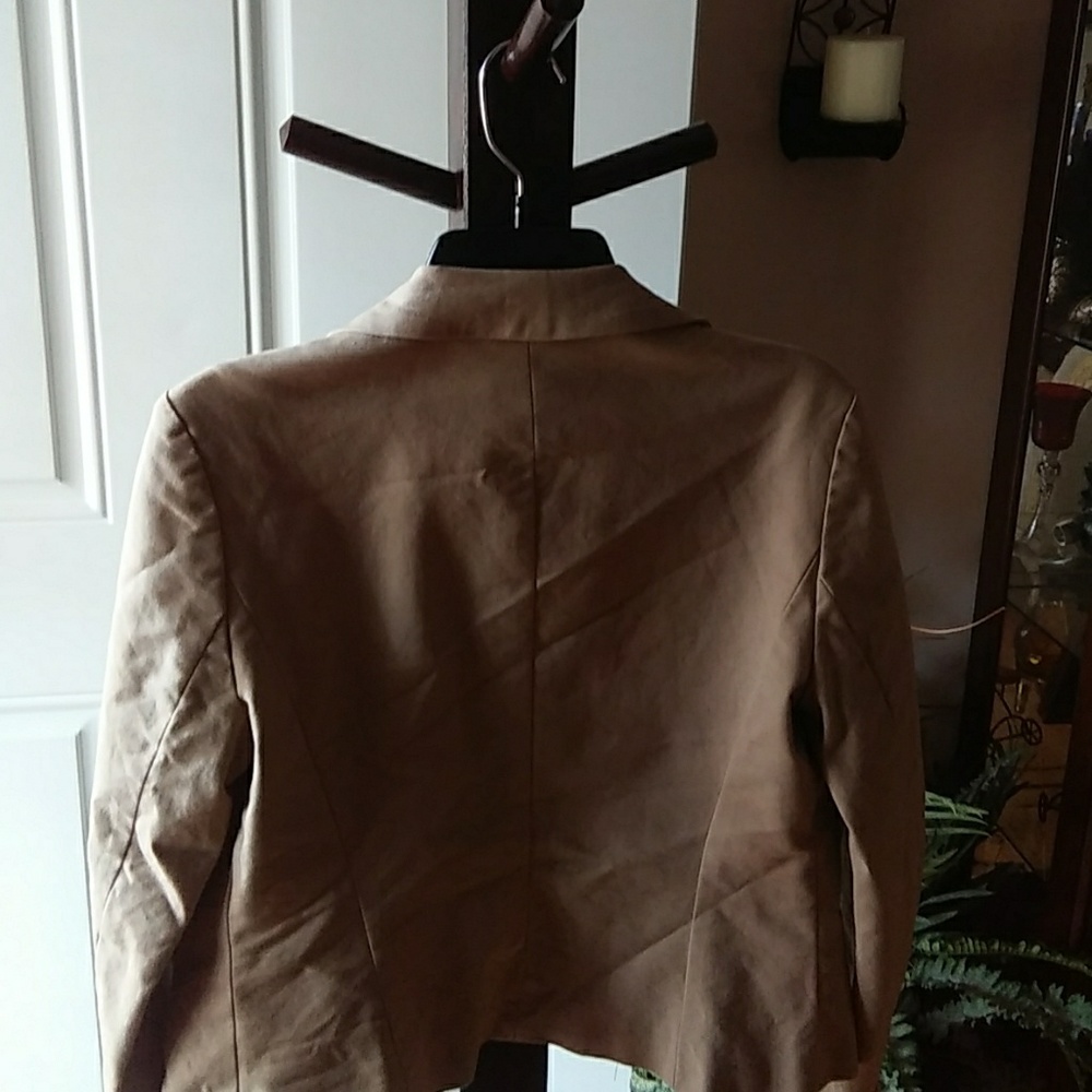 Jacket - Picture 3 of 3
